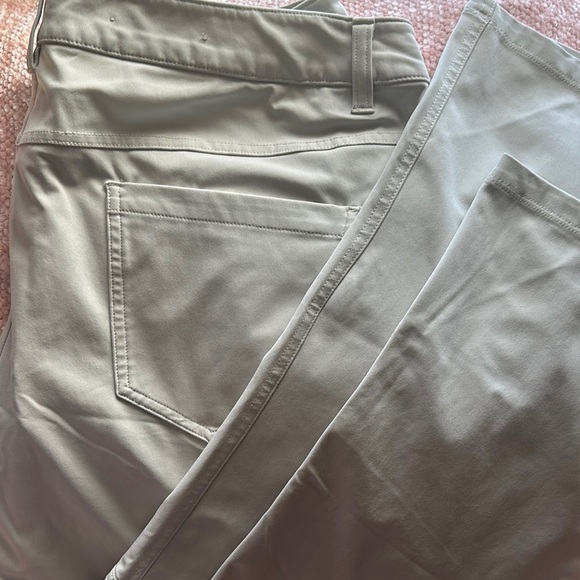 Lululemon Tan Chinos Versatile Comfort - Picture 3 of 4